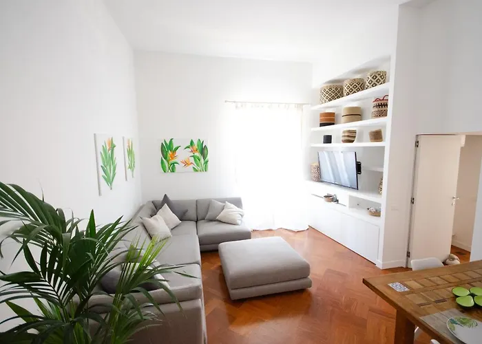 Sterlizia House